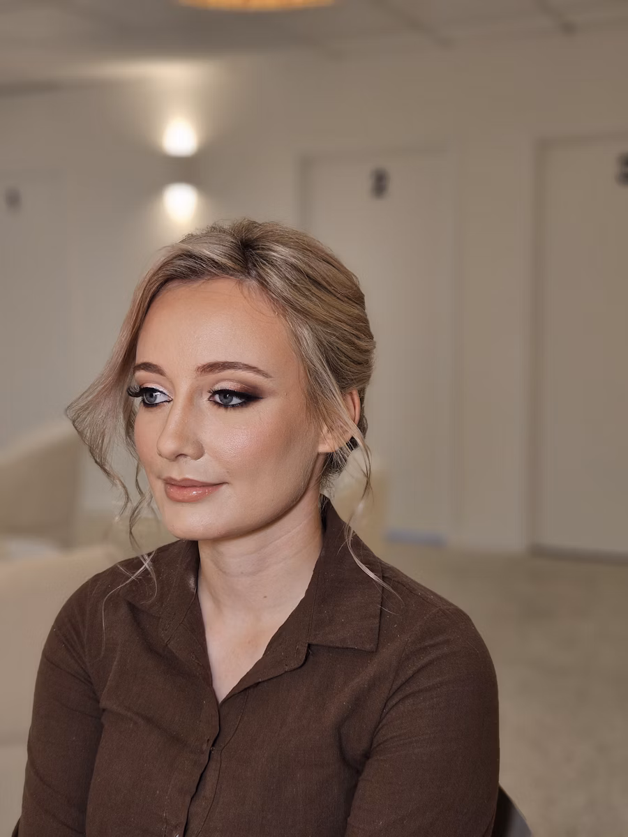 Full Glam Makeup & Hair