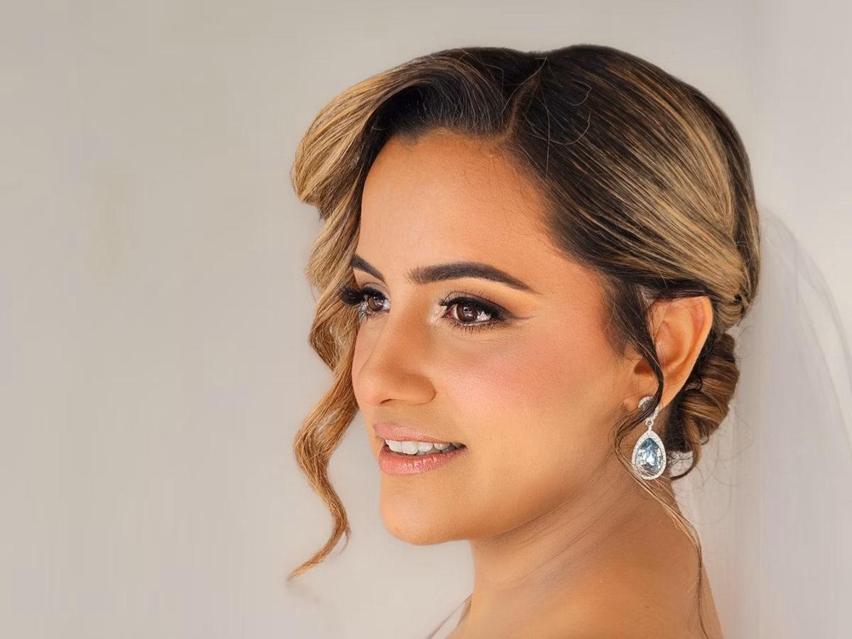 Gorgeous Glam Bridal Makeup & Hair