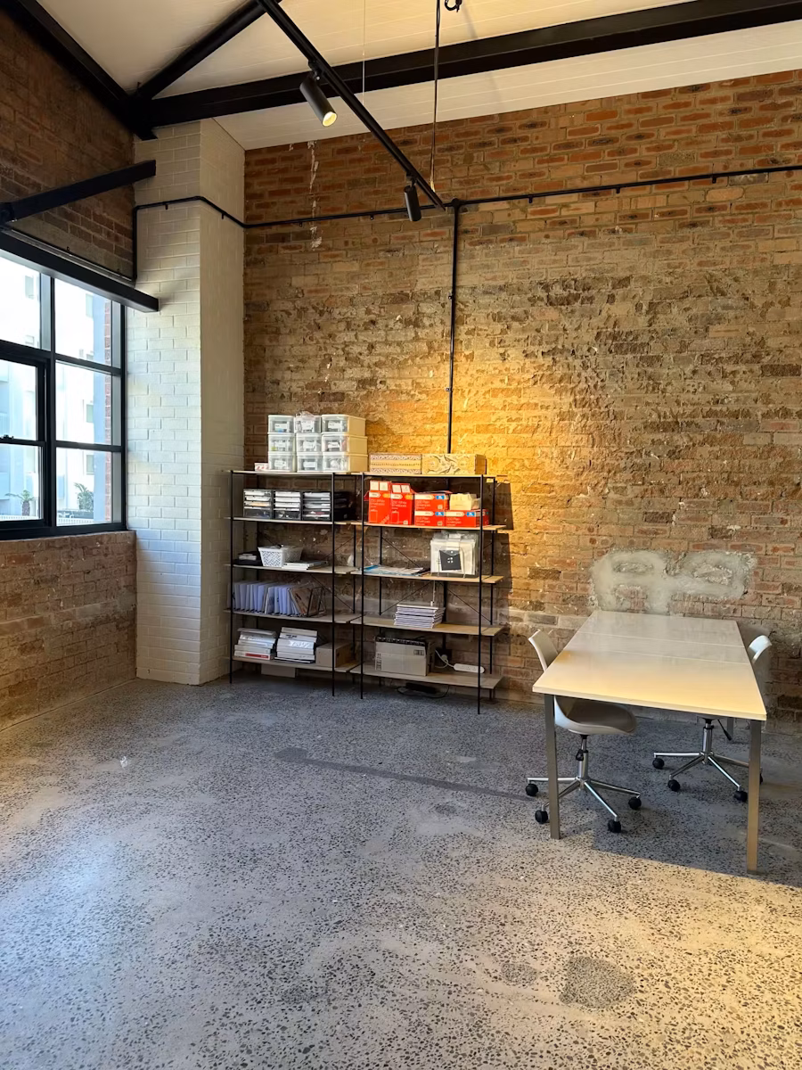 Showroom 2B - 70 sqm