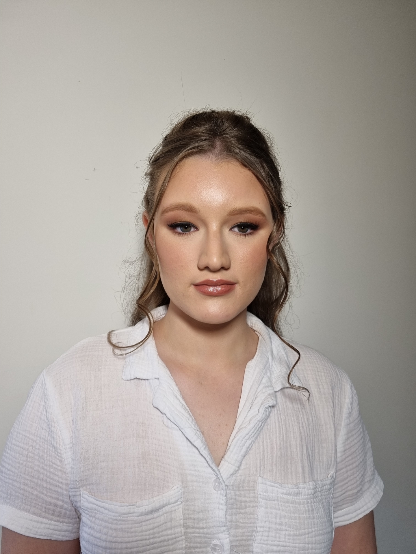 Soft Glam Makeup & Hair